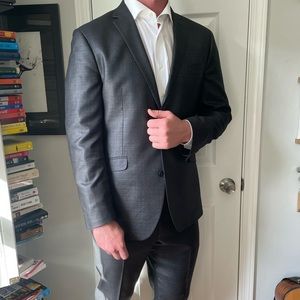 Kenneth Cole Reaction Suit